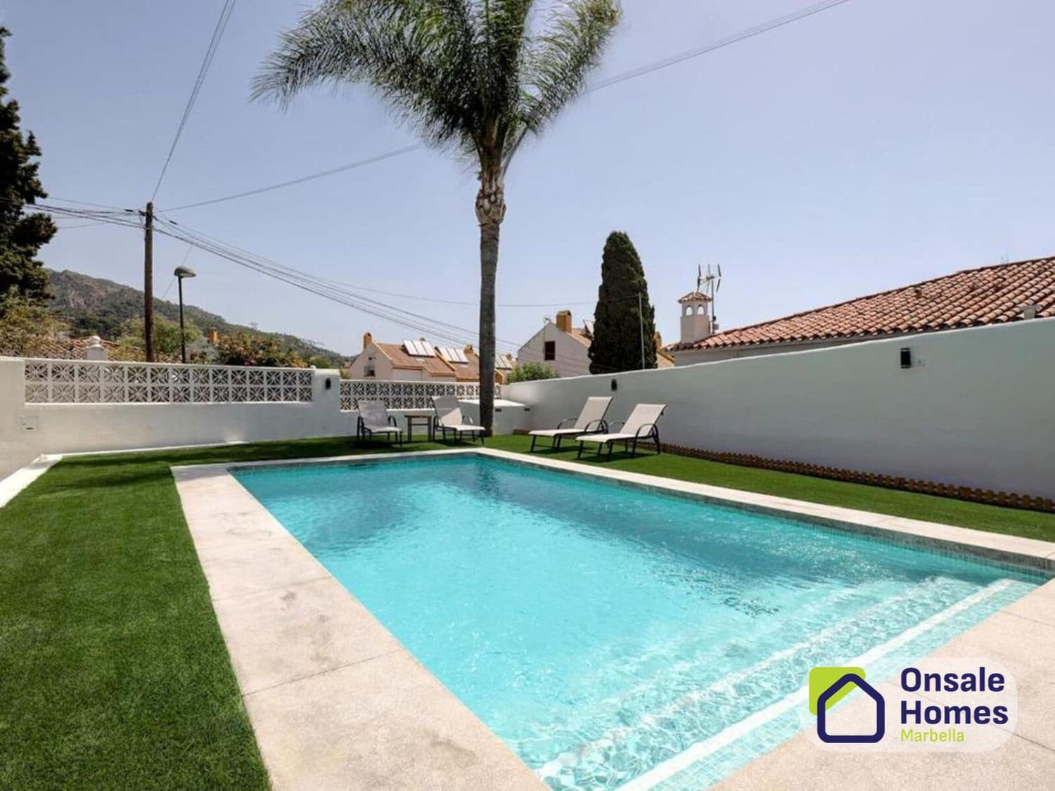 6 bedroom Villa for sale in Marbella with pool garage - € 1,400,000 (Ref: 10020014)