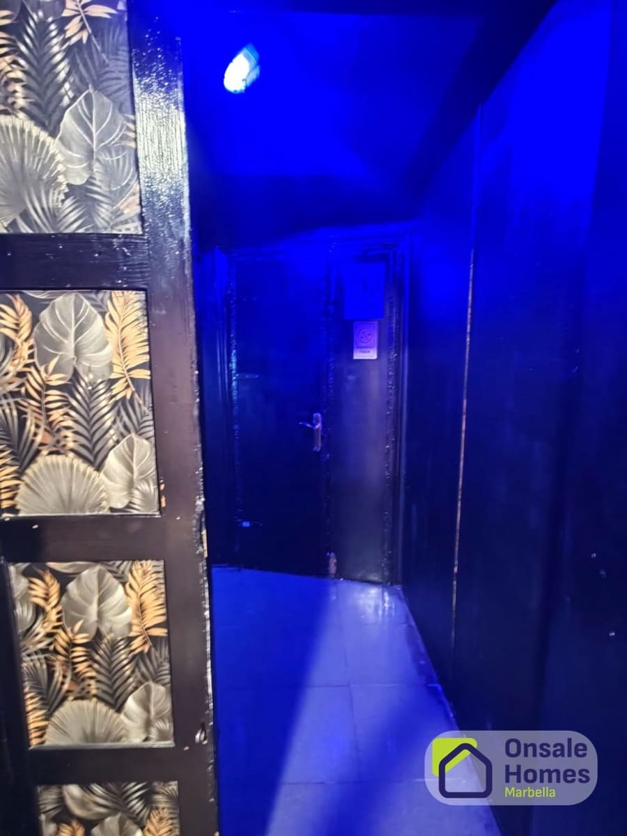 Comercial para arrendar em Marbella - 1 200 € (Ref: 10023533)