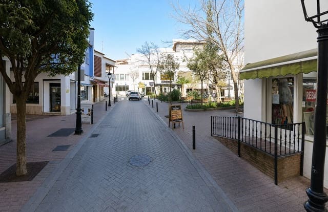 3 soveværelse Lejlighed til salg i Ricardo Soriano, Marbella med swimmingpool garage - € 675.000 (Ref: 10029991)