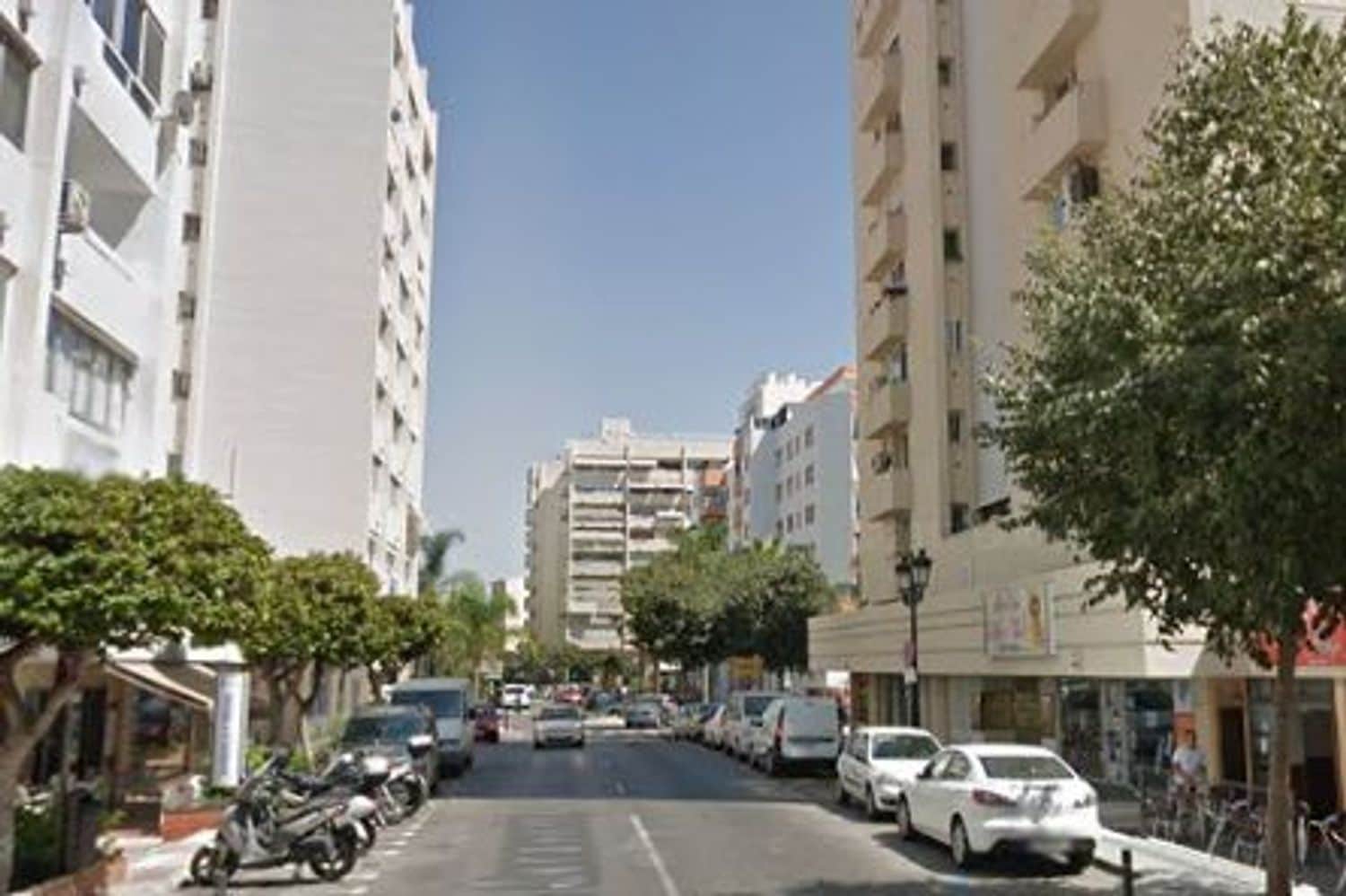 3 quarto Apartamento para venda em Marbella com piscina garagem - 675 000 € (Ref: 10029991)
