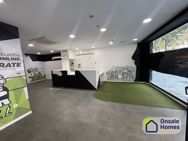 Komercyjne do wynajęcia w Playa Bajadilla - Puertos, Marbella - 3 500 € (Ref: 10031424)