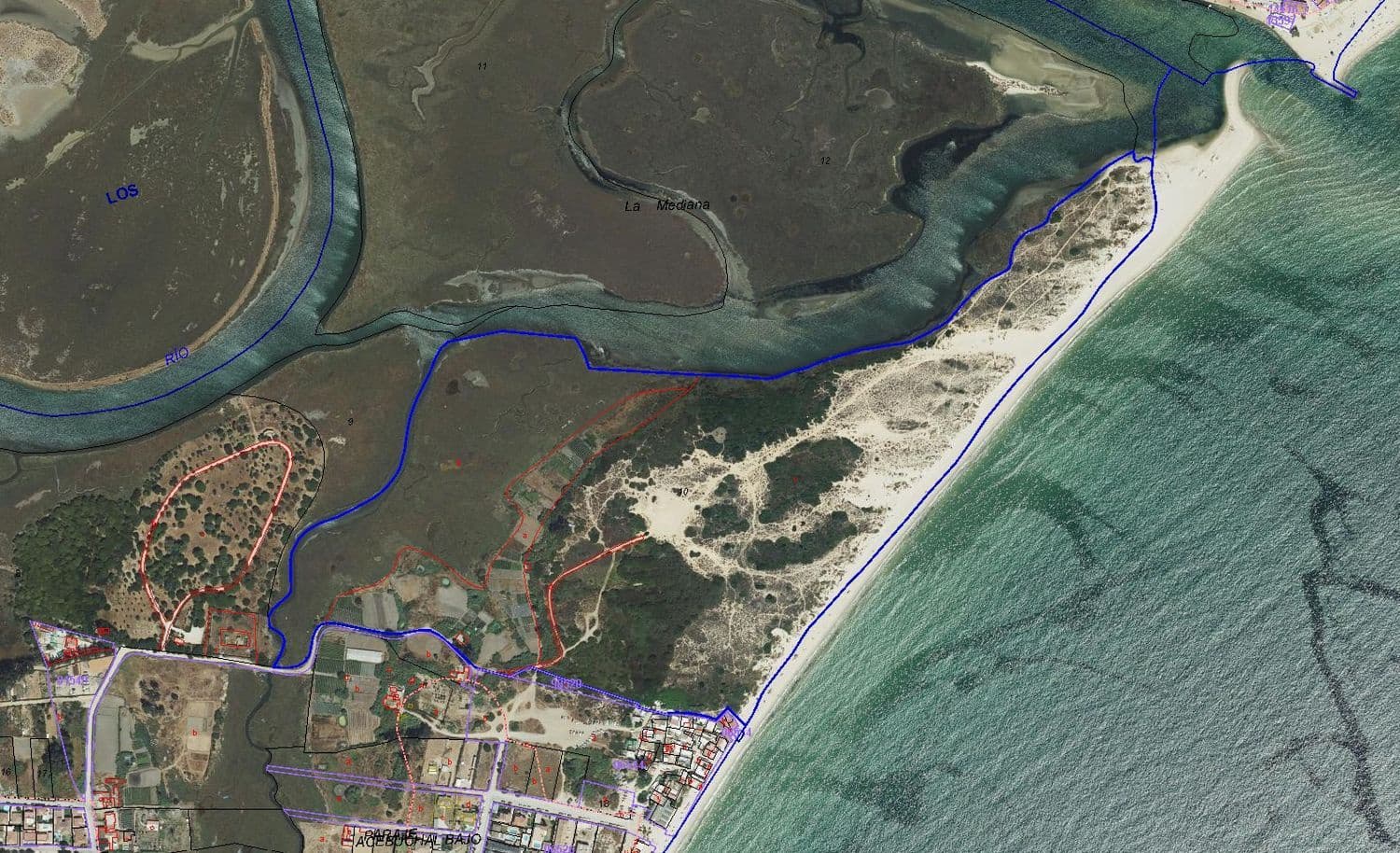 Undeveloped Land for sale in Algeciras - € 220,000 (Ref: 10036250)