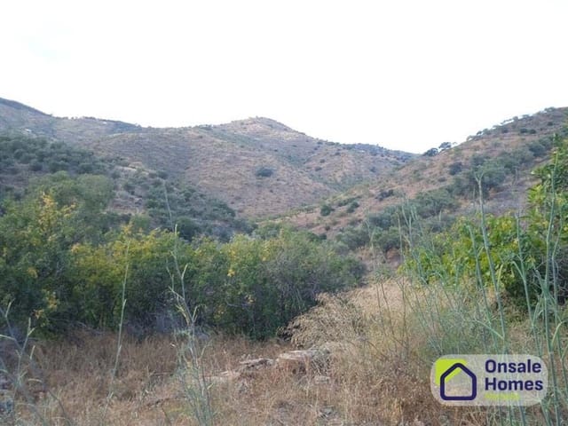 Teren niezagospodarowany na sprzedaż w Dsmo Dm Este, Miasto Málaga - 850 000 € (Ref: 10040248)