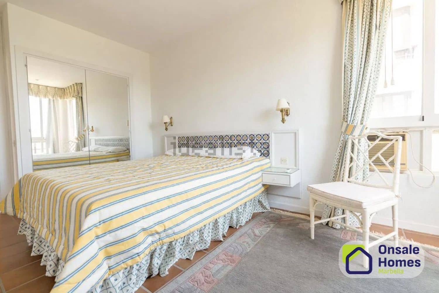 2 Zimmer Apartment zu verkaufen in Aloha Golf mit Pool Garage - 450.000 € (Ref: 10040249)