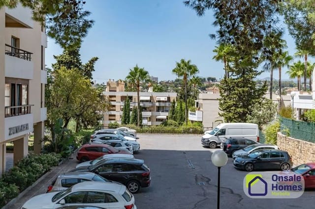 2 Zimmer Apartment zu verkaufen in Aloha Golf, Marbella mit Pool Garage - 450.000 € (Ref: 10040249)