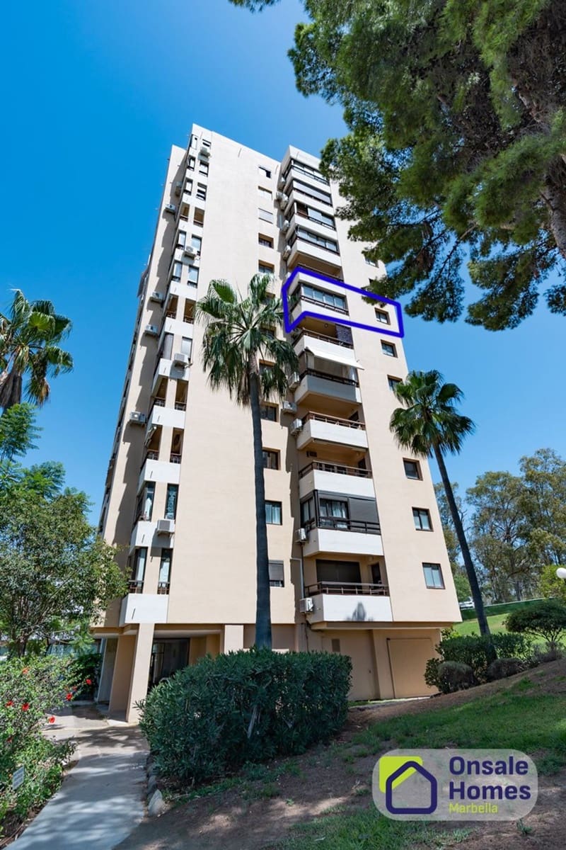 2 sypialnia Apartament na sprzedaż w Aloha Golf z basenem garażem - 420 000 € (Ref: 10040249)