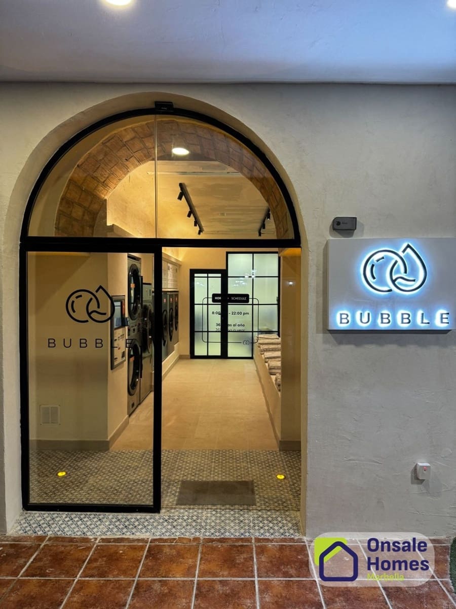 Local Comercial en Marbella en venta - 310.000 € (Ref: 10042460)