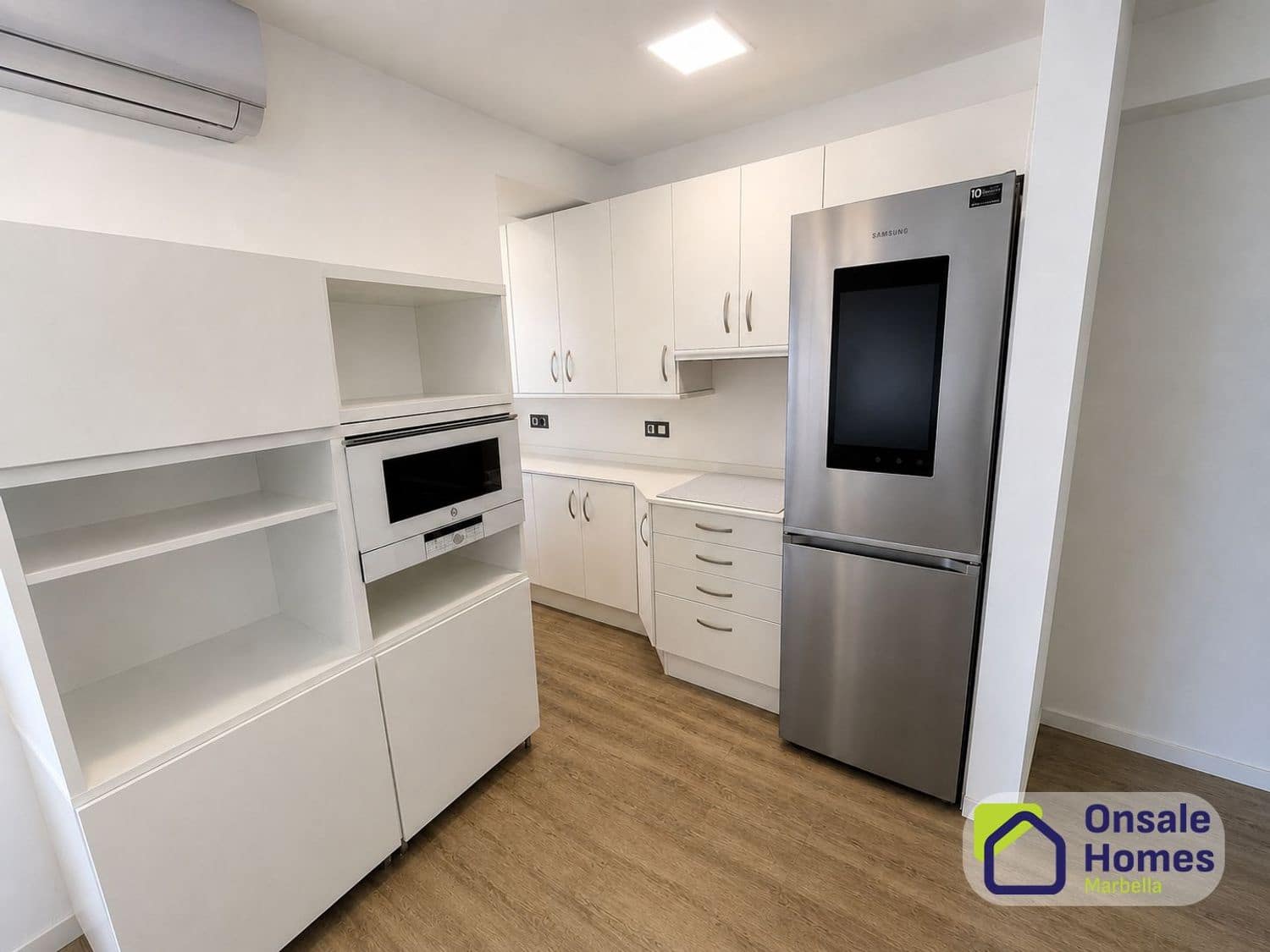 1 makuuhuone Huoneisto myytävänä paikassa Marbella mukana 
autotalli - 749 000 € (Ref: 10044421)