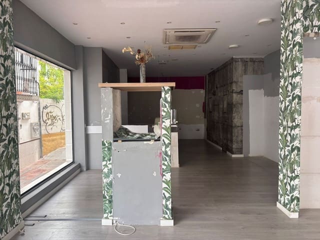 Comercial para arrendar em Casco Antiguo, Marbella - 2 300 € (Ref: 10048691)