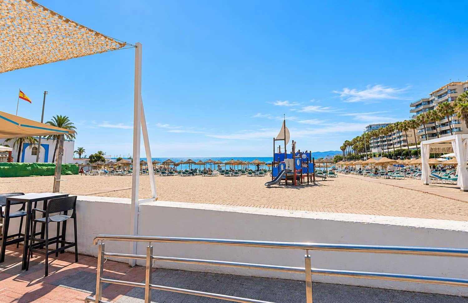 Commerciale da affittare in Marbella - 2.300 € (Rif: 10048692)