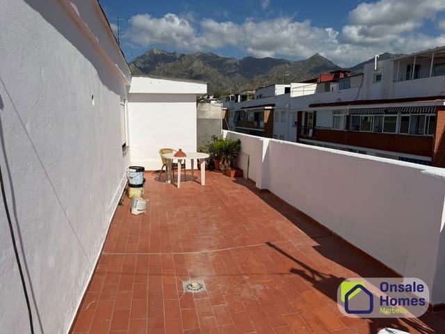 1 soverom Leilighet til salgs i Divina Pastora, Marbella med garasje - € 220 000 (Ref: 10066973)