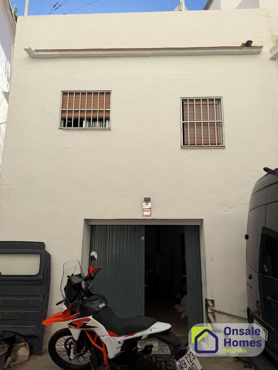 2 soverom Hus til salgs i Marbella med garasje - € 900 000 (Ref: 10074686)