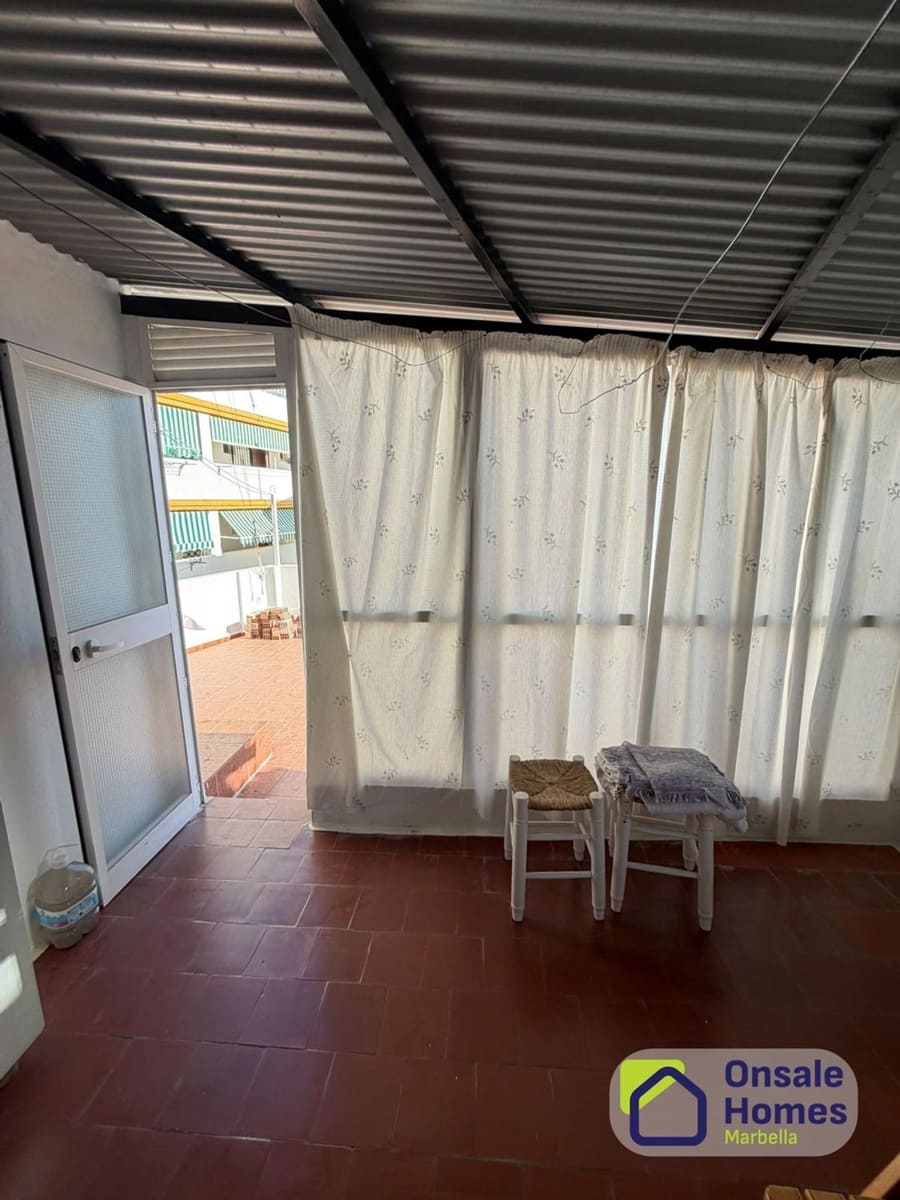 2 soverom Hus til salgs i Marbella med garasje - € 900 000 (Ref: 10074686)