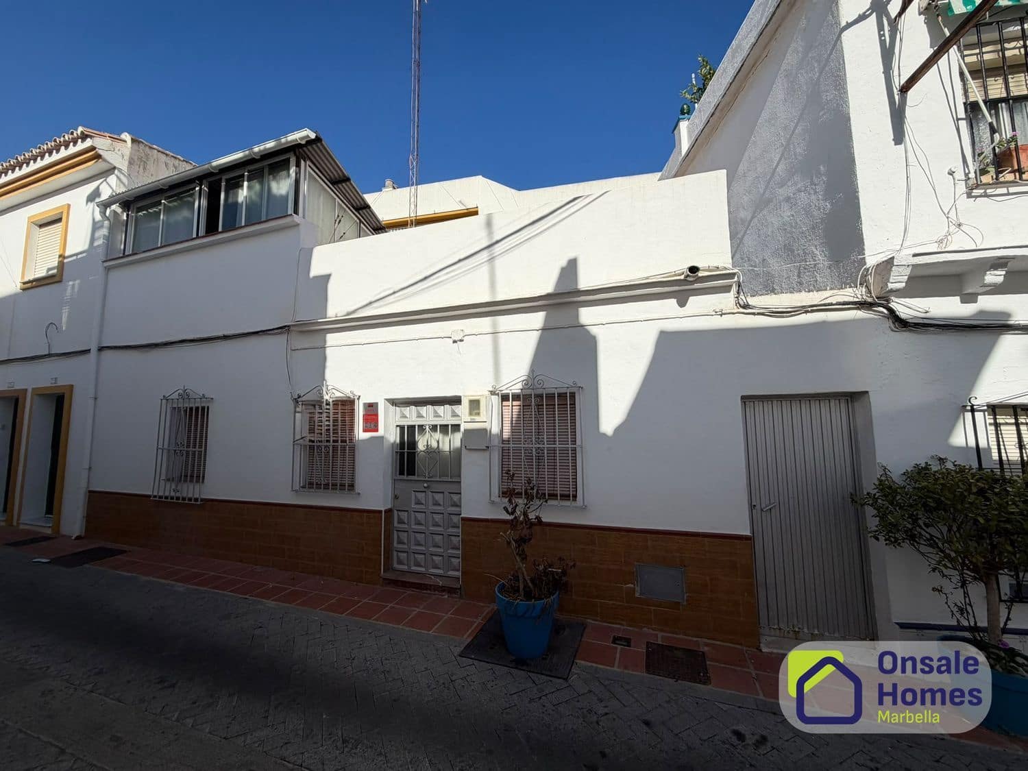 2 soverom Hus til salgs i Marbella med garasje - € 900 000 (Ref: 10074686)