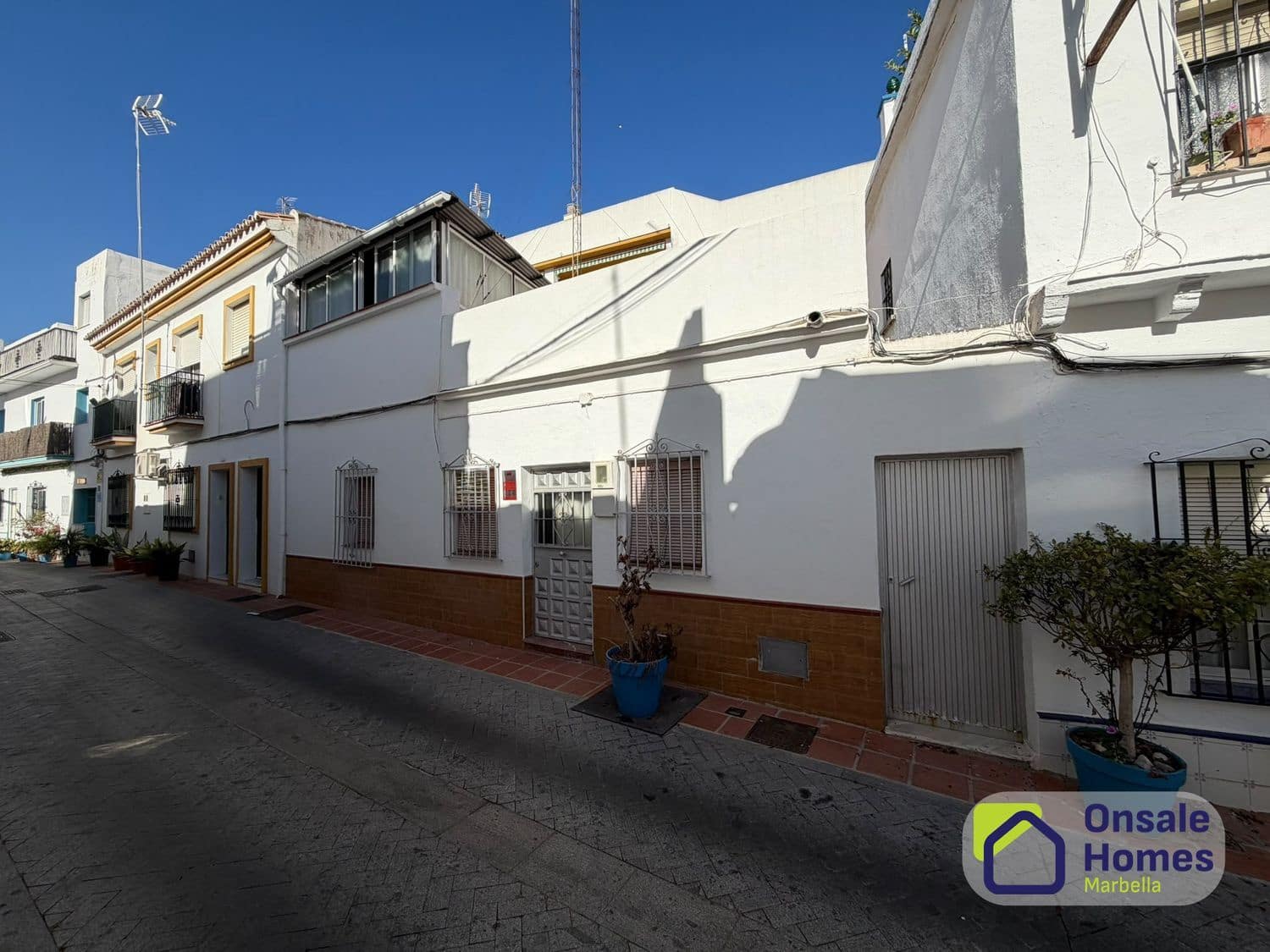2 soverom Hus til salgs i Marbella med garasje - € 900 000 (Ref: 10074686)