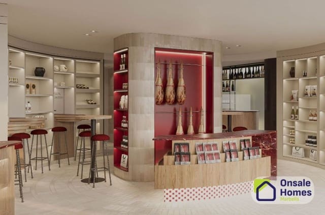 Local Commercial à louer à Playa Bajadilla - Puertos, Marbella - 3 000 € (Ref: 10080262)