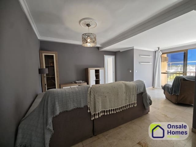 3 makuuhuone Huoneisto myytävänä paikassa Huerta Belón - Calvario, Marbella mukana 
autotalli - 355 000 € (Ref: 10080264)