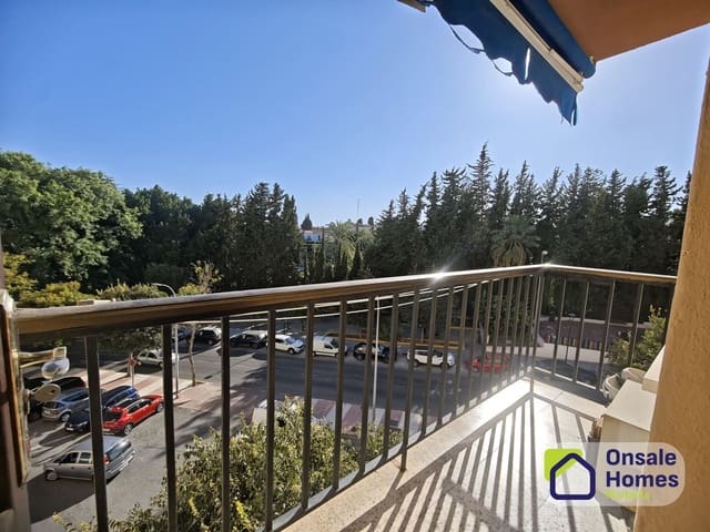 3 makuuhuone Huoneisto myytävänä paikassa Huerta Belón - Calvario, Marbella mukana 
autotalli - 355 000 € (Ref: 10080264)