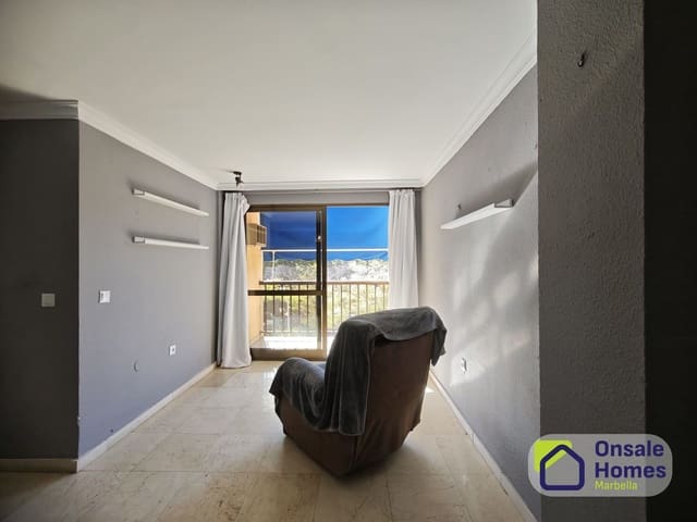 3 makuuhuone Huoneisto myytävänä paikassa Huerta Belón - Calvario, Marbella mukana 
autotalli - 355 000 € (Ref: 10080264)