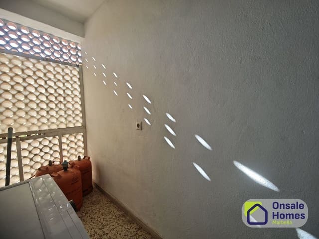 3 makuuhuone Huoneisto myytävänä paikassa Huerta Belón - Calvario, Marbella mukana 
autotalli - 355 000 € (Ref: 10080264)