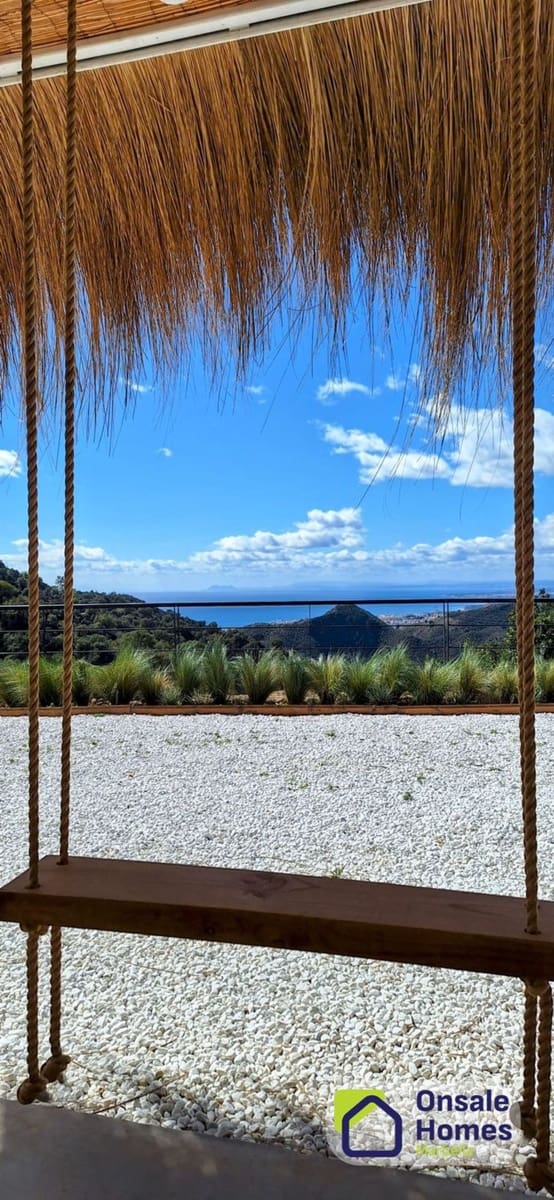Chalet de 2 habitaciones en Marbella en venta con piscina garaje - 749.000 € (Ref: 10080265)