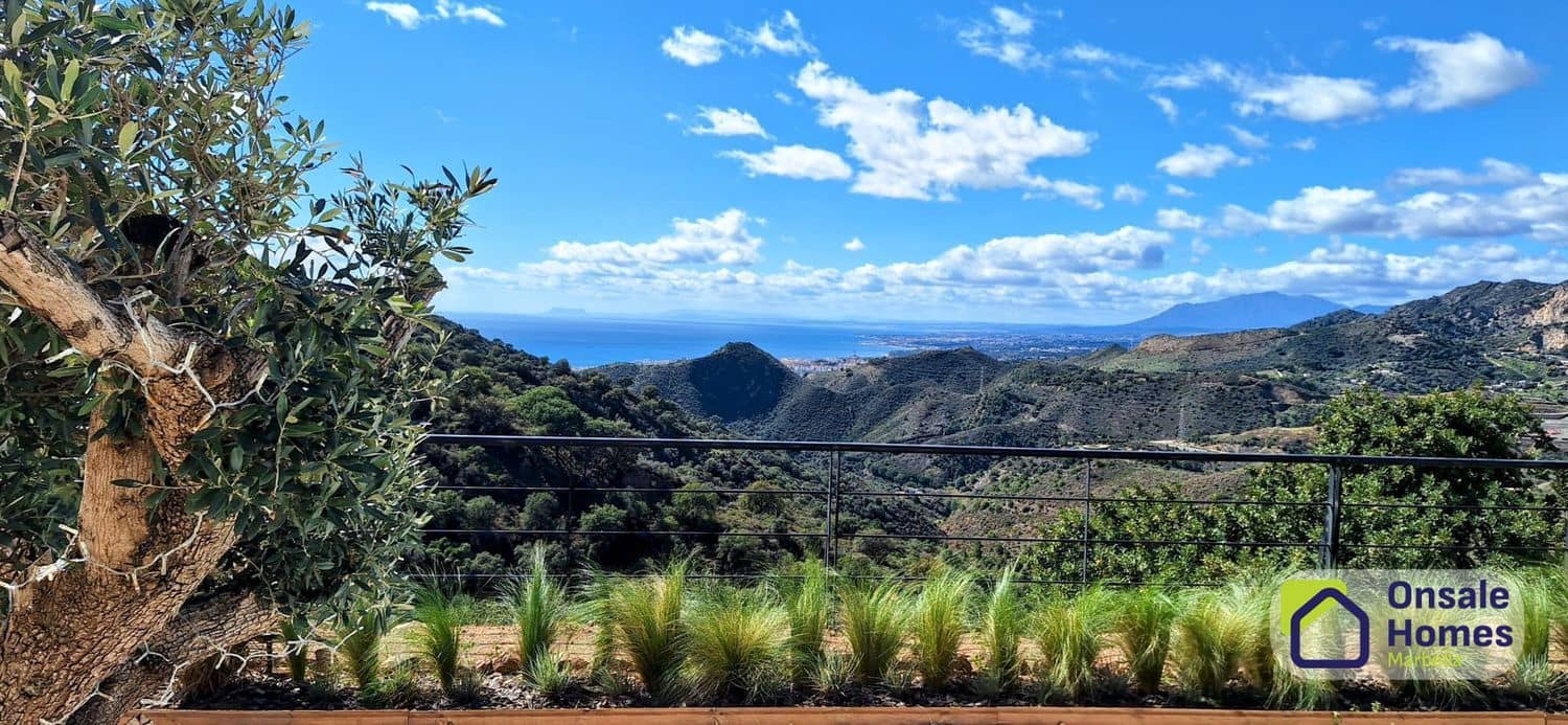 Chalet de 2 habitaciones en Marbella en venta con piscina garaje - 749.000 € (Ref: 10080265)