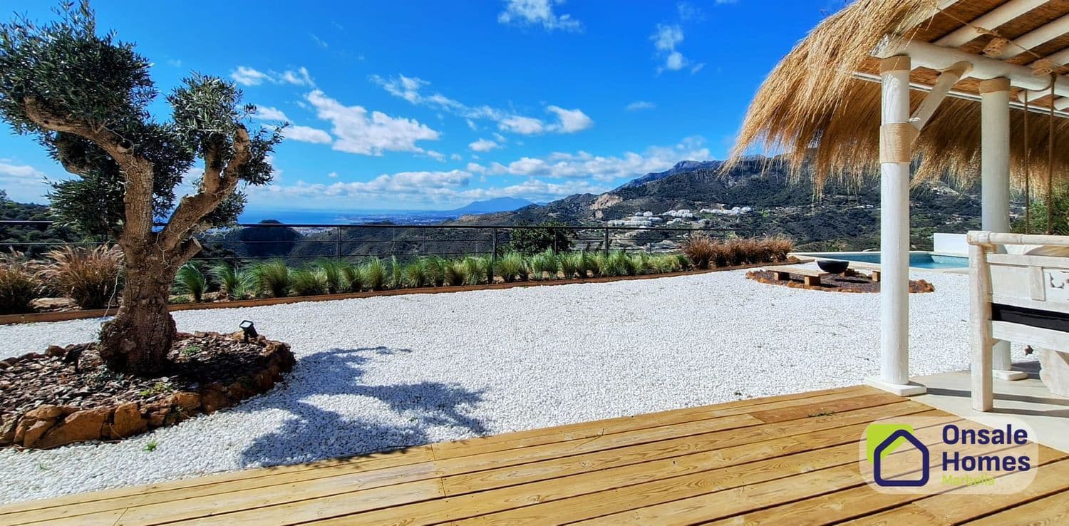 Chalet de 2 habitaciones en Marbella en venta con piscina garaje - 749.000 € (Ref: 10080265)