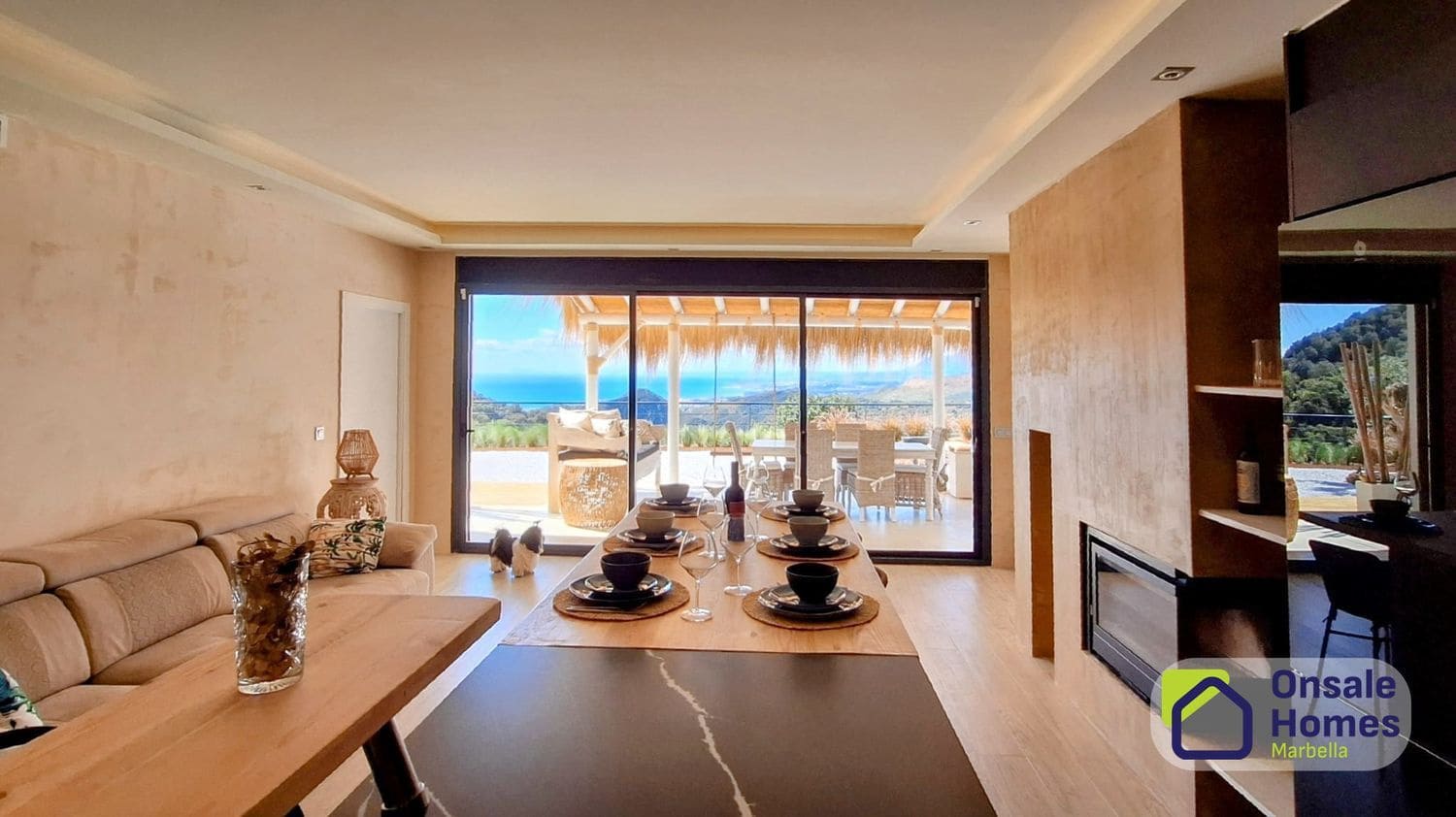 Chalet de 2 habitaciones en Marbella en venta con piscina garaje - 749.000 € (Ref: 10080265)