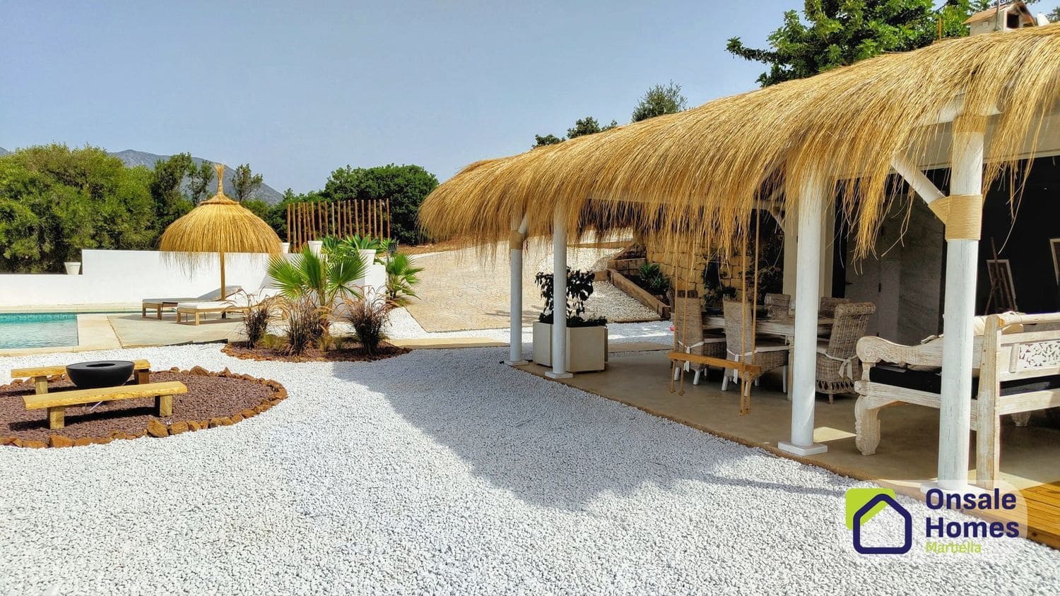 Chalet de 2 habitaciones en Marbella en venta con piscina garaje - 749.000 € (Ref: 10080265)