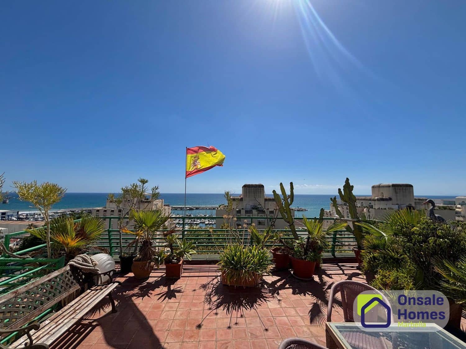 3 slaapkamer Appartement te koop in Marbella met garage - € 450.000 (Ref: 10093974)