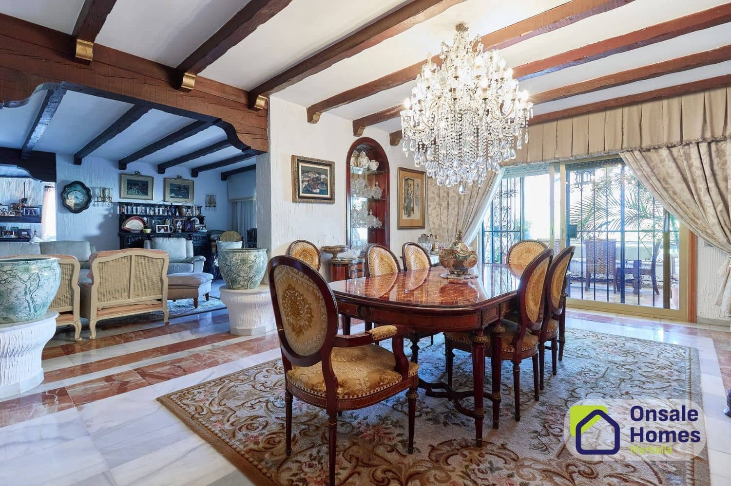 8 bedroom Villa for sale in Marbella with pool garage - € 2,120,000 (Ref: 10093976)