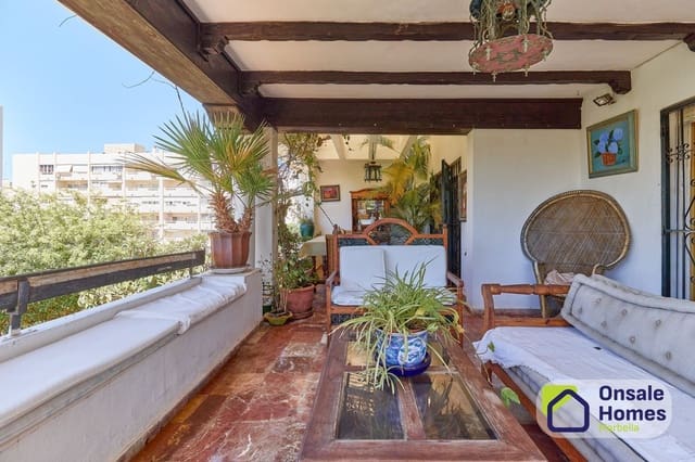 8 bedroom Villa for sale in Huerta Belón - Calvario, Marbella with pool garage - € 2,120,000 (Ref: 10093976)