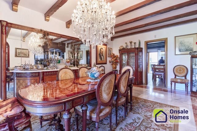 8 bedroom Villa for sale in Huerta Belón - Calvario, Marbella with pool garage - € 2,120,000 (Ref: 10093976)