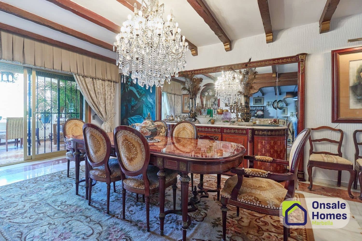 8 bedroom Villa for sale in Marbella with pool garage - € 2,120,000 (Ref: 10093976)