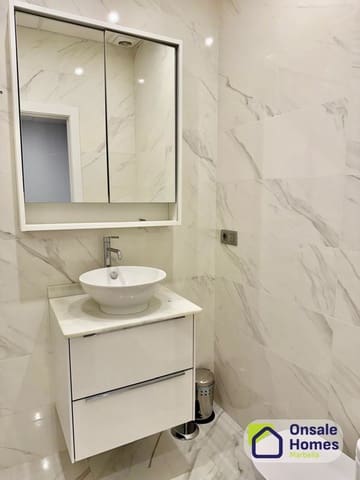 Gewerbe zu vermieten in San Pedro de Alcántara Pueblo, Marbella - 3.900 € (Ref: 10099467)