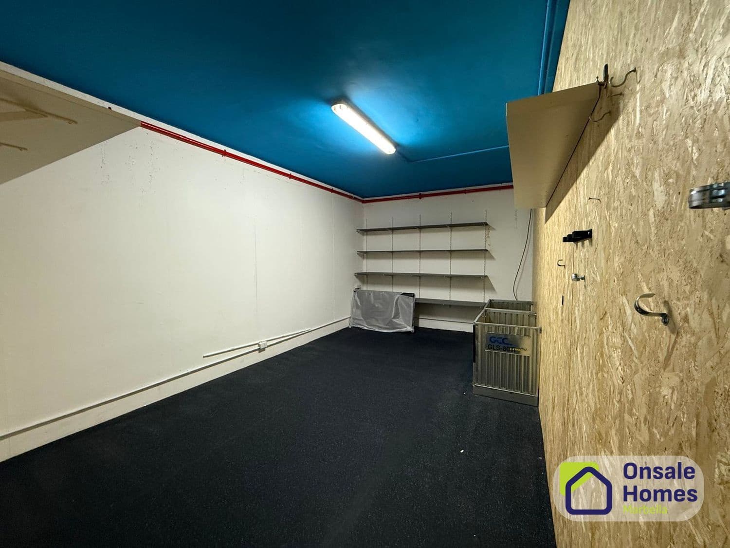 Gewerbe zu vermieten in San Pedro de Alcantara - 3.900 € (Ref: 10099467)