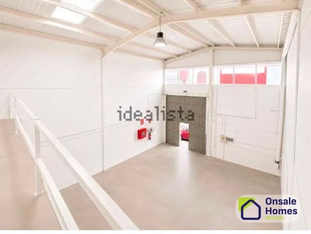 Gewerbe zu vermieten in San Pedro de Alcántara Pueblo, Marbella - 3.000 € (Ref: 10099468)