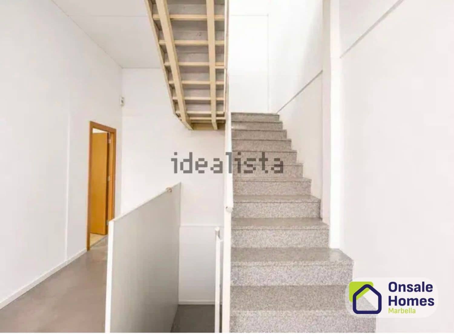 Gewerbe zu vermieten in San Pedro de Alcantara - 3.000 € (Ref: 10099468)