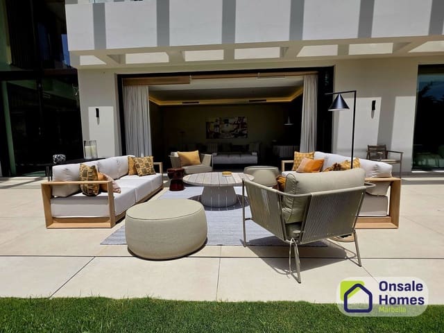 5 camera da letto Villa in vendita in Los Monteros, Marbella con piscina garage - 7.600.000 € (Rif: 10099469)