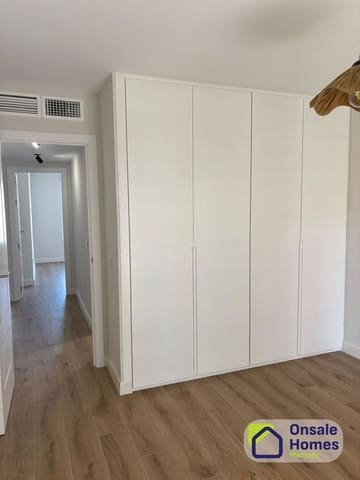 2 camera da letto Appartamento in vendita in Playa Bajadilla - Puertos, Marbella con garage - 450.000 € (Rif: 10101110)