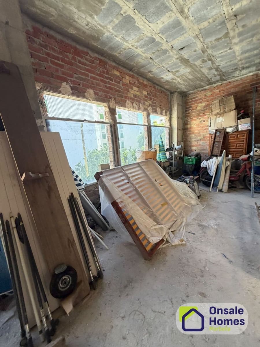 Kommersiell til salgs i Marbella - € 250 000 (Ref: 10108662)