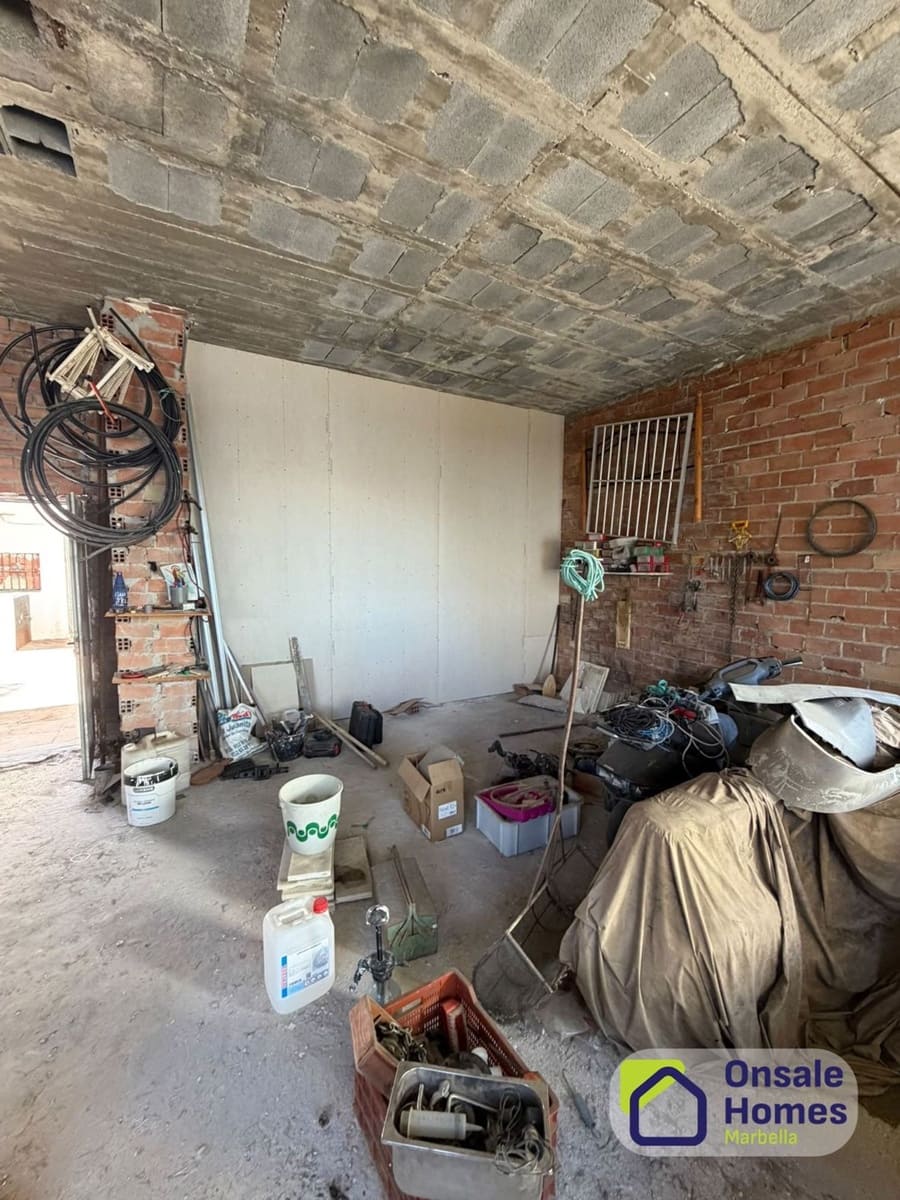 Kommersiell til salgs i Marbella - € 250 000 (Ref: 10108662)