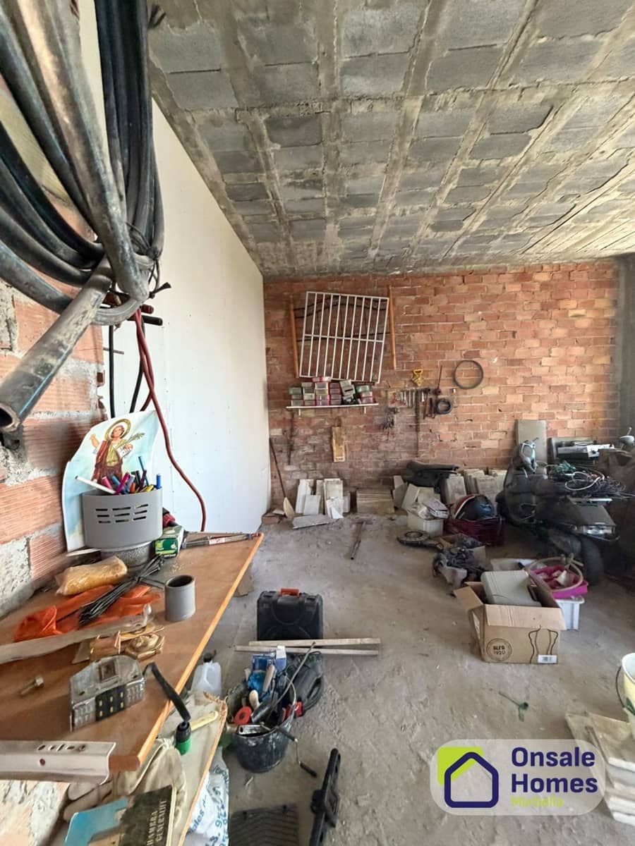 Kommersiell til salgs i Marbella - € 250 000 (Ref: 10108662)