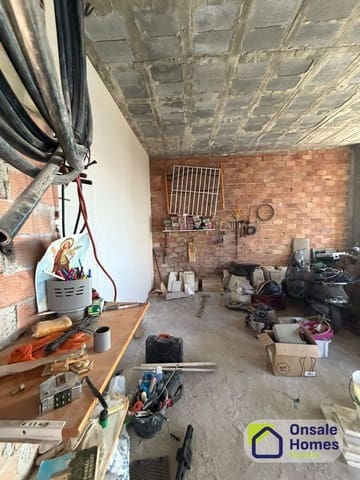 Comercial para venda em Los Jardines de Marbella - La Ermita, Marbella - 250 000 € (Ref: 10108662)