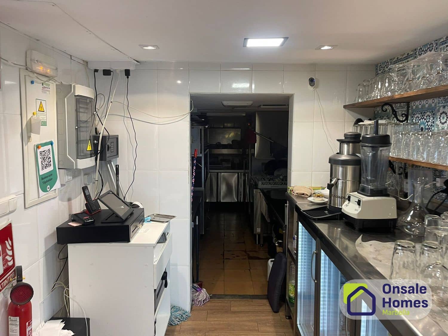 Kommersiell att hyra i Marbella - 1 900 € (Ref: 10108664)