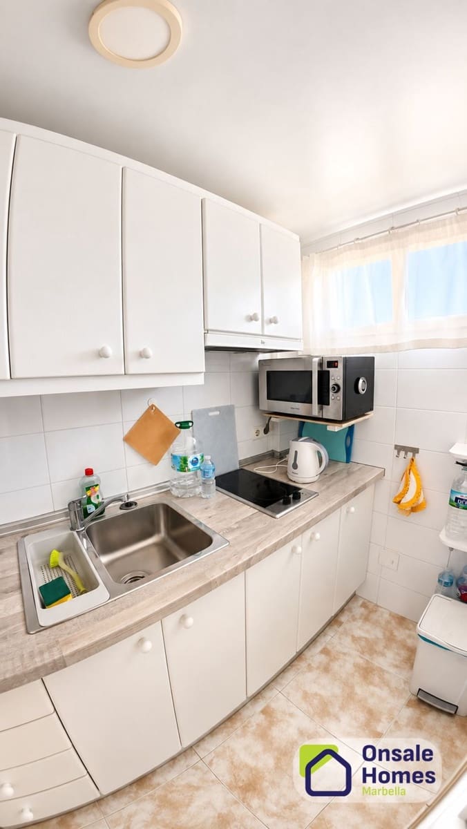 Lejlighed til salg i Marbella med garage - € 280.000 (Ref: 10108665)