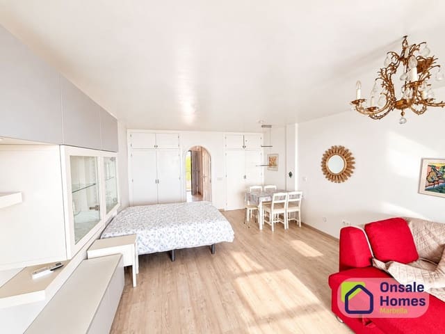 Lägenhet till salu i Las Chapas, Marbella med garage - 270 000 € (Ref: 10108665)