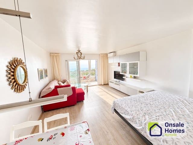 Lägenhet till salu i Las Chapas, Marbella med garage - 270 000 € (Ref: 10108665)