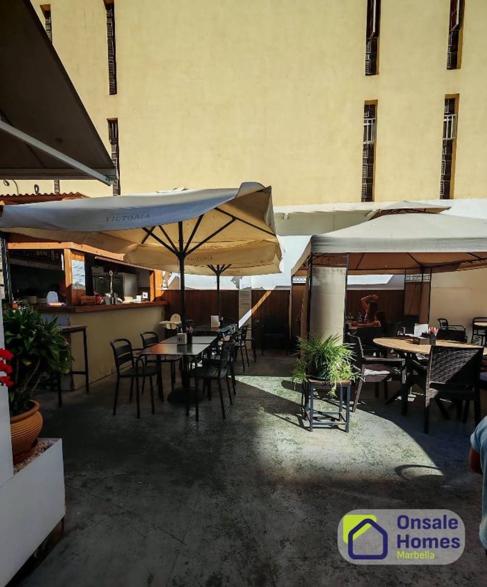 Commercial for sale in Marbella - € 250,000 (Ref: 10118521)