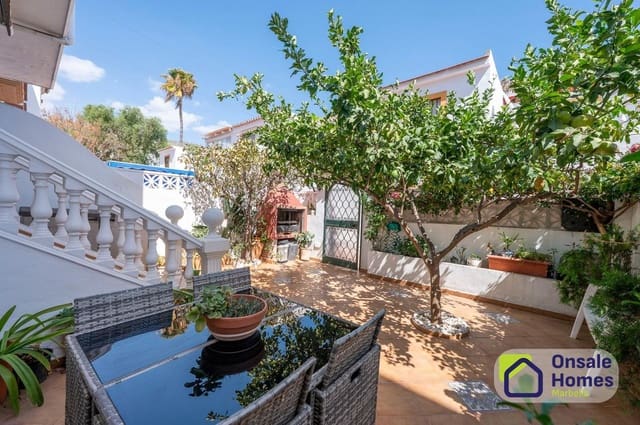 4 sypialnia Dom na sprzedaż w Torrecilla - La Cañada, Marbella z basenem garażem - 590 000 € (Ref: 10118522)